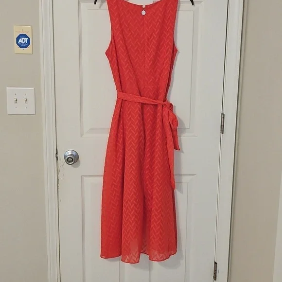 Tommy Hilfiger Coral Sleeveless V-neck Sundress - Picture 7 of 8